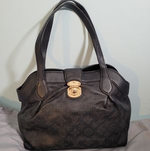 Louis Vuitton Cirrus Handbag Mahina Leather PM
